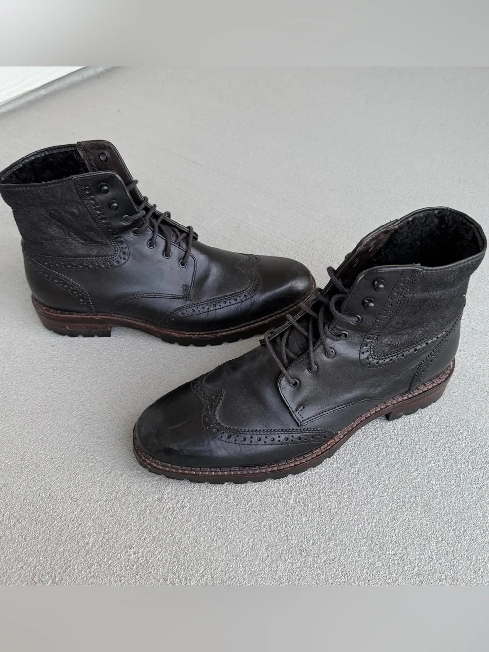 Johnston & Murphy Jennings Shearling Boots 10.5 M Black Leather Wing Tip Brazil